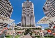 上海波特曼丽思卡尔顿酒店《悦·八露台季》正式启幕