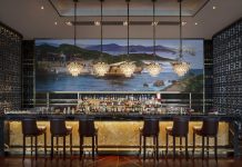 天生尤雾 馥郁流光 珠海瑞吉酒店X M·A·C魅可联名下午茶浪漫上线