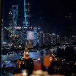 以意式风味与艺术特调开启城市微醺新篇章